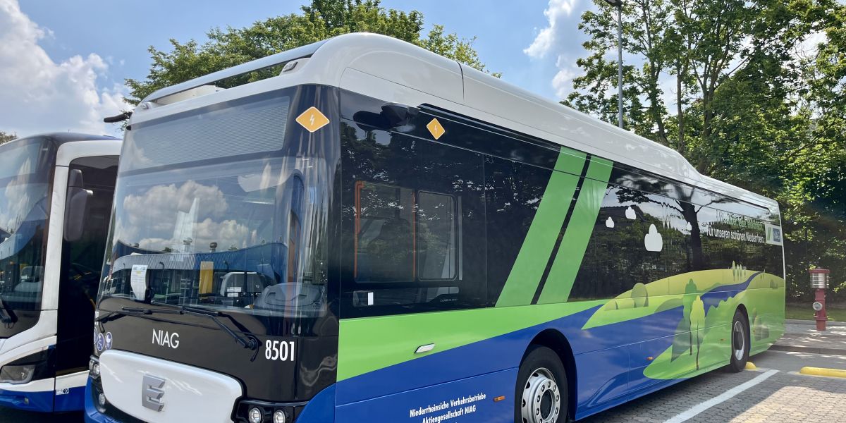 Ein NIAG-Elektrobus